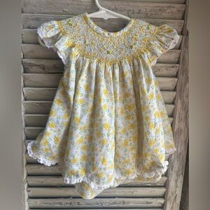 Sweet La Rose Boutique  Smocked Yellow Floral Dress 6 Months.
